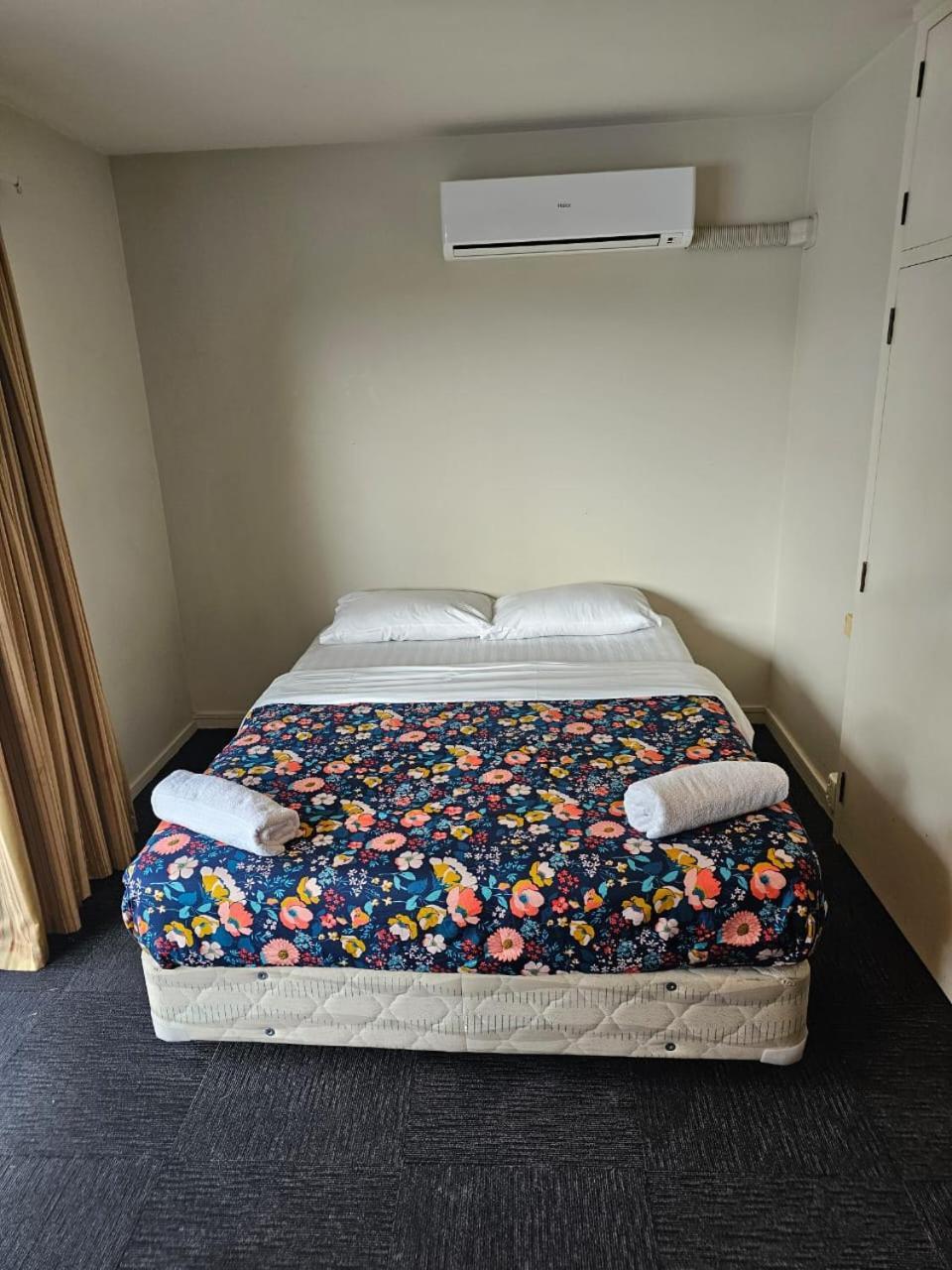 Middlepark Motel Christchurch Exteriör bild