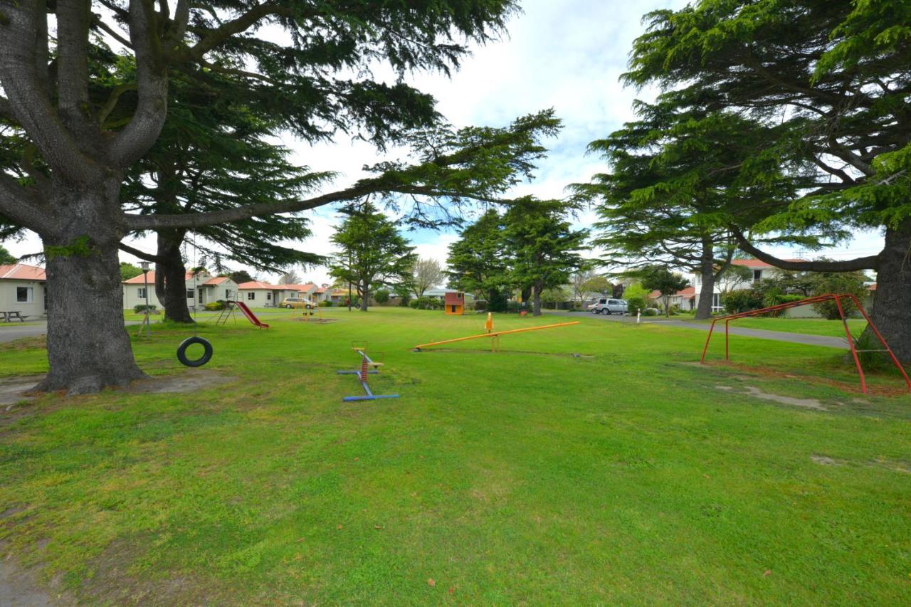 Middlepark Motel Christchurch Exteriör bild